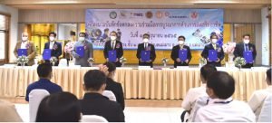 กฟผ.แม่เมาะ เทศบาล ต.แม่เมาะ สถาบันการศึกษา และภาคเอกชน อ.แม่เมาะ ลงนามความร่วมมือส่งเสริมอาชีพ ยกระดับแรงงาน อ.แม่เมาะ ให้มีศักยภาพและมีใบรับรองฯตามกฎหมาย