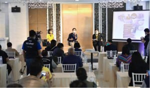 กฟผ.แม่เมาะ จัดเวทีพบปะและให้ข้อมูลการยืดเวลาปลดโรงไฟฟ้าแม่เมาะเครื่องที่ 8 พร้อมเผยความคืบหน้าโครงการแม่เมาะเมืองน่าอยู่แก่สื่อมวลชนจังหวัดลำปาง ผ่านกิจกรรม “จิบกาแฟ แฉไอเดีย”