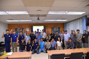 กฟผ.แม่เมาะ เตรียมพร้อมบุคลากรทุกภาคส่วน รองรับการเปลี่ยนผ่านพลังงานในอนาคต จัดอบรมการติดตั้งและบำรุงรักษาระบบไฟฟ้าเซลล์แสงอาทิตย์ 3 รุ่น